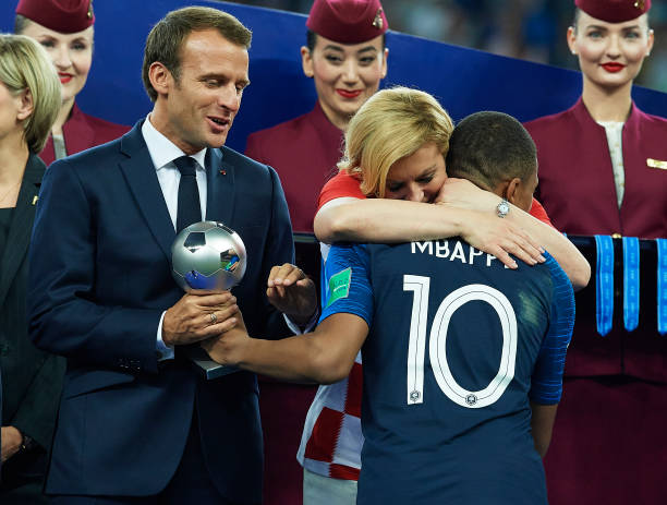 自己的地位 自己的地位