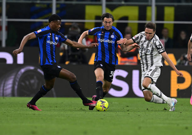 令人瞩目的 令人瞩目的