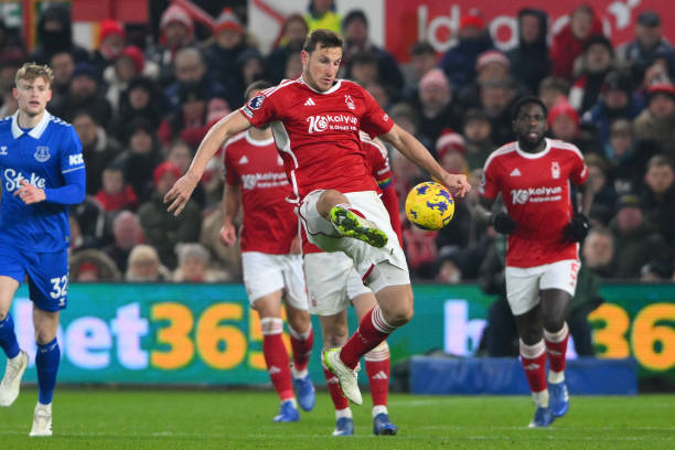 以高水平竞 以高水平竞